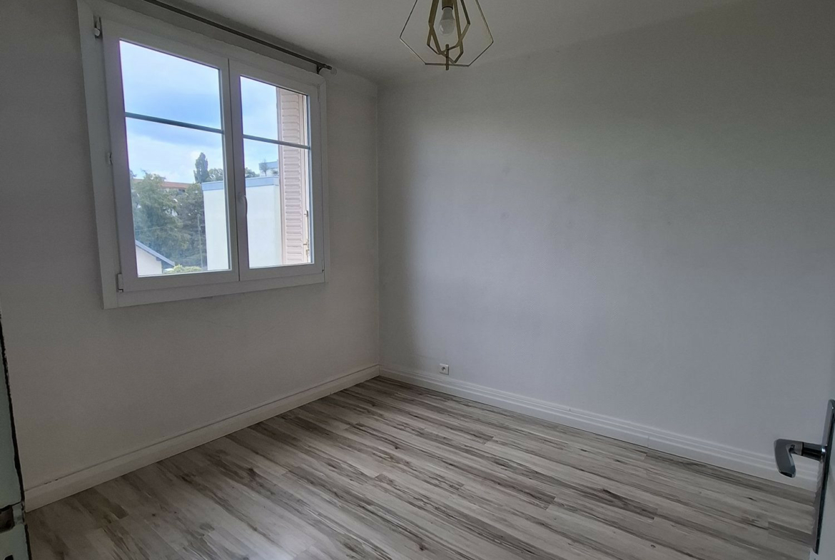 1753900815_VA3704_8_original