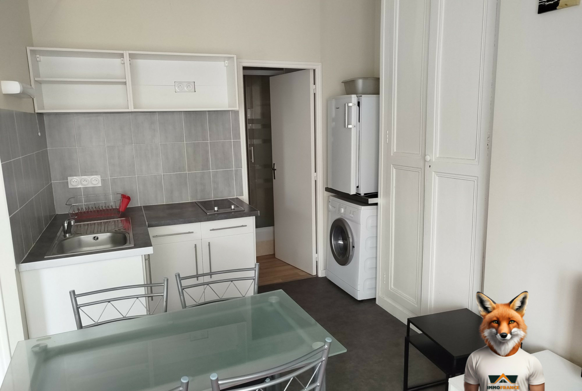 1758016463_LA3751_4_original