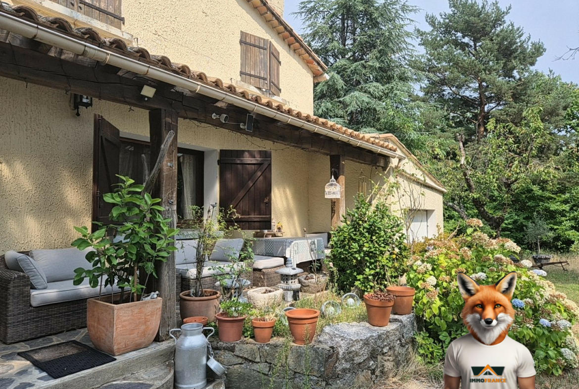 1758810842_VM2324_33_original