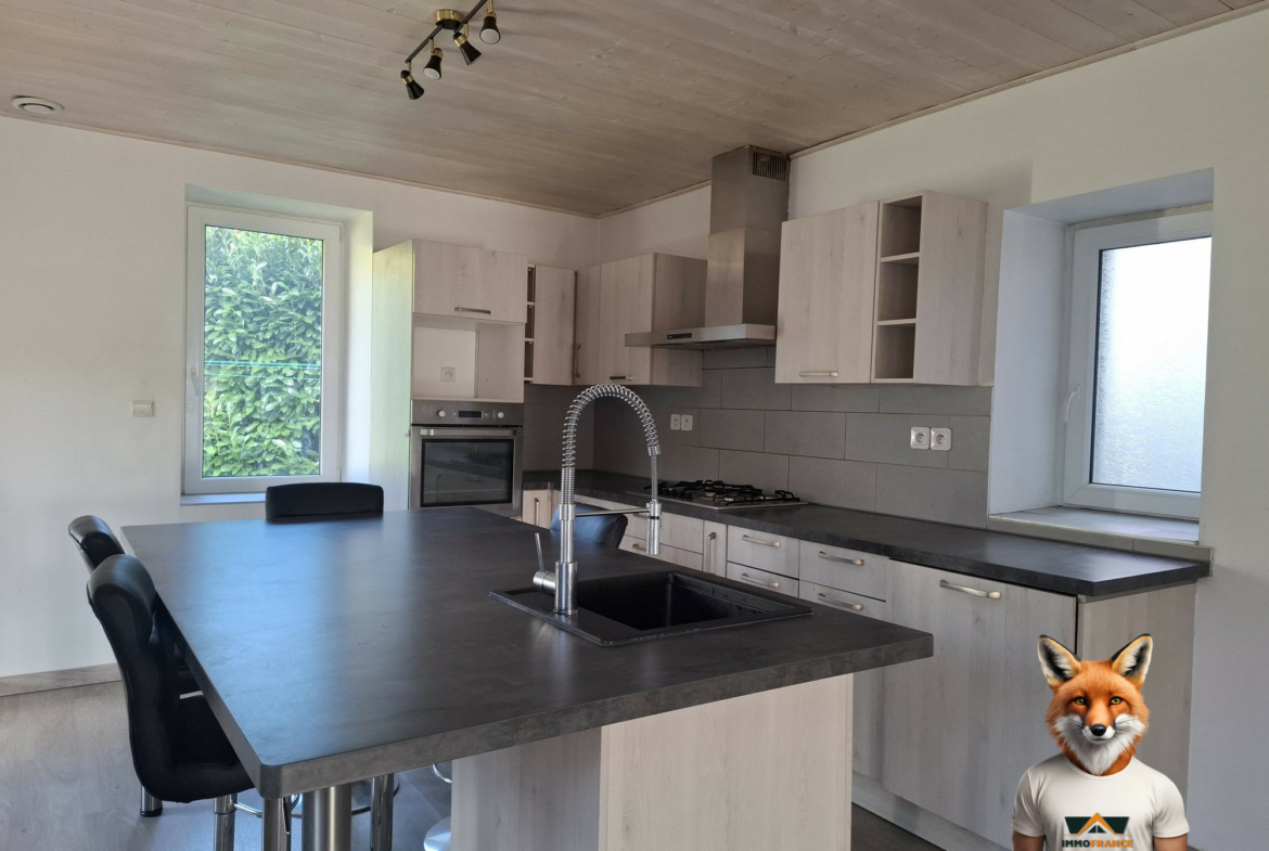 1763571524_VM2104_16_original