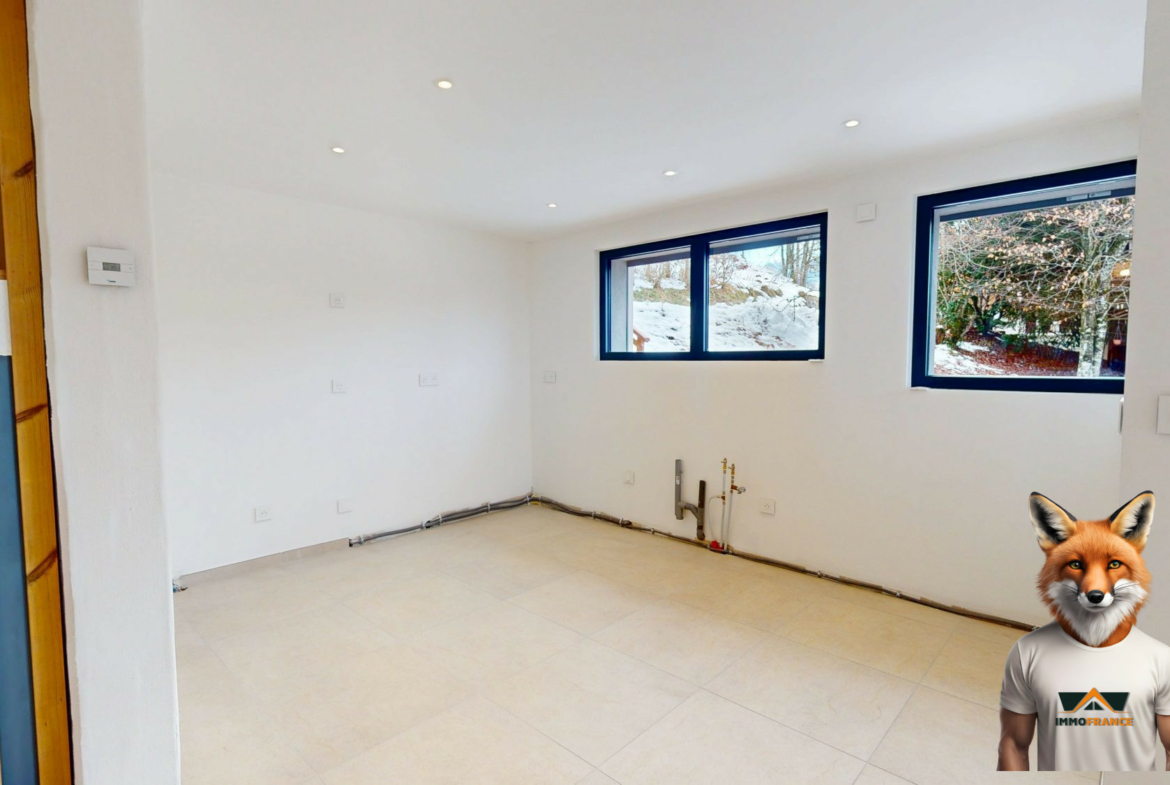 1764601616_VM2419_7_original