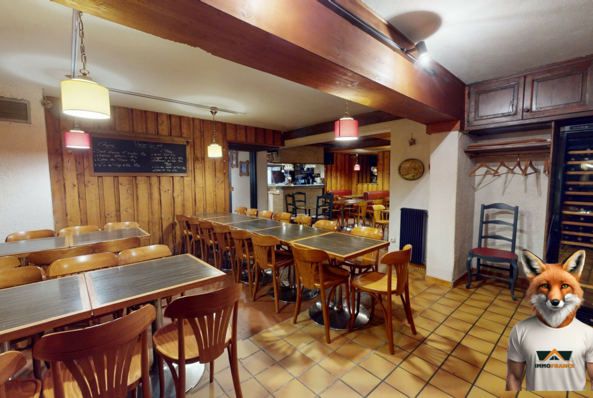 1764604571_VM2414_7_original