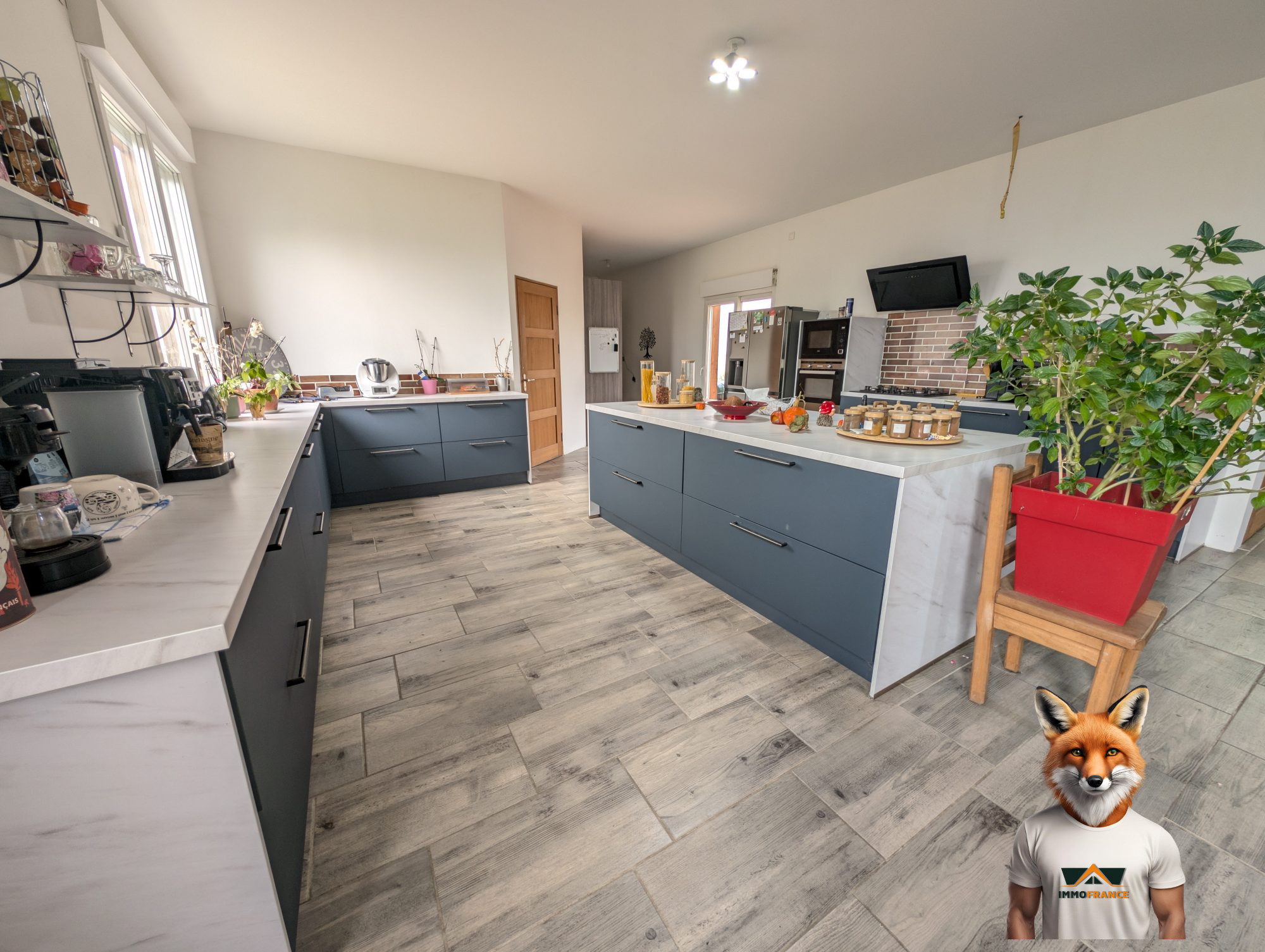 1765211649_VM2405_6_original