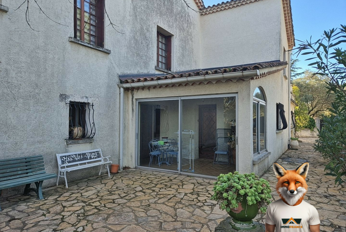 1765551979_VM2437_17_original