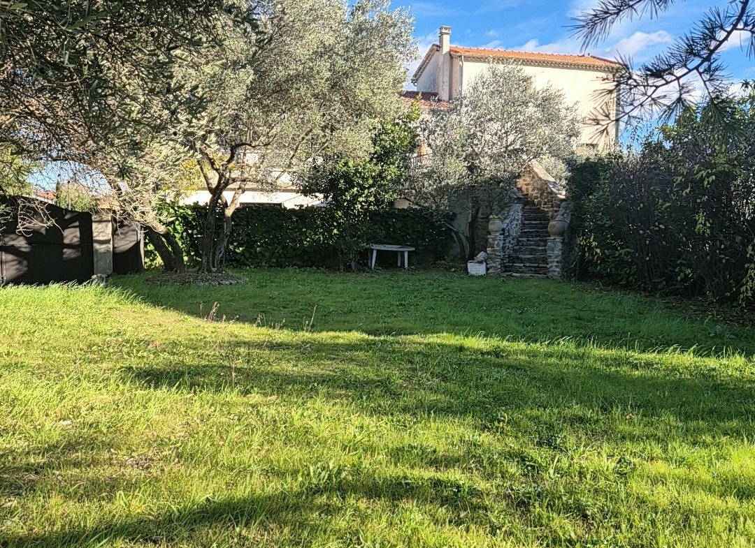 1765551987_VM2437_24_original