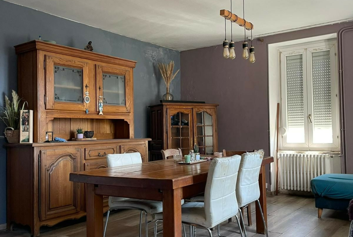 1755872627_VM2262_15_original