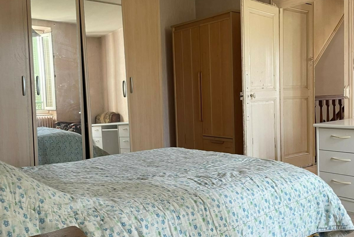 1755872630_VM2262_19_original