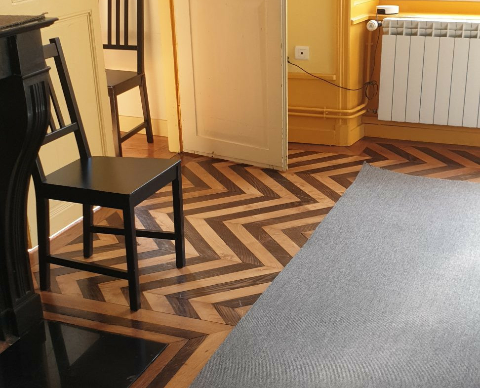 1757600529_VM2118_12_original