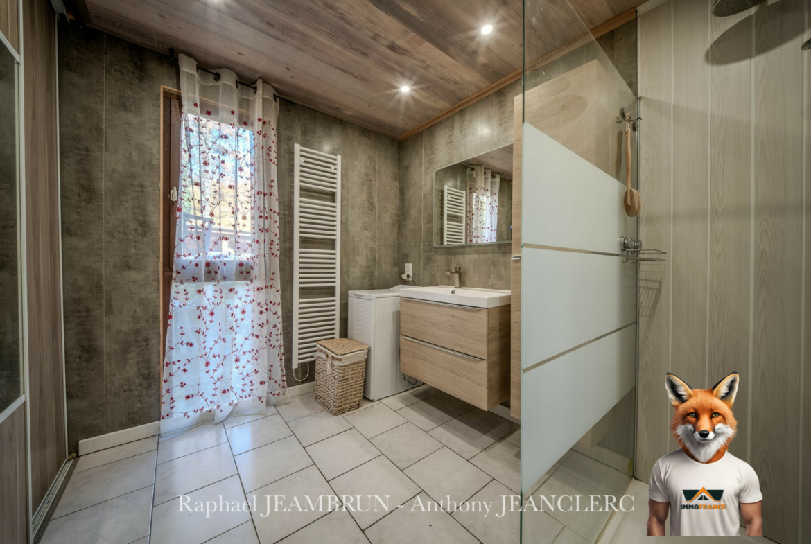 1762697433_VM2379_26_original