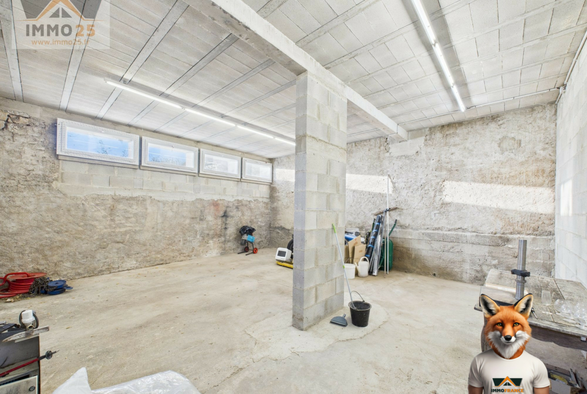 1763743441_VM2402_4_original