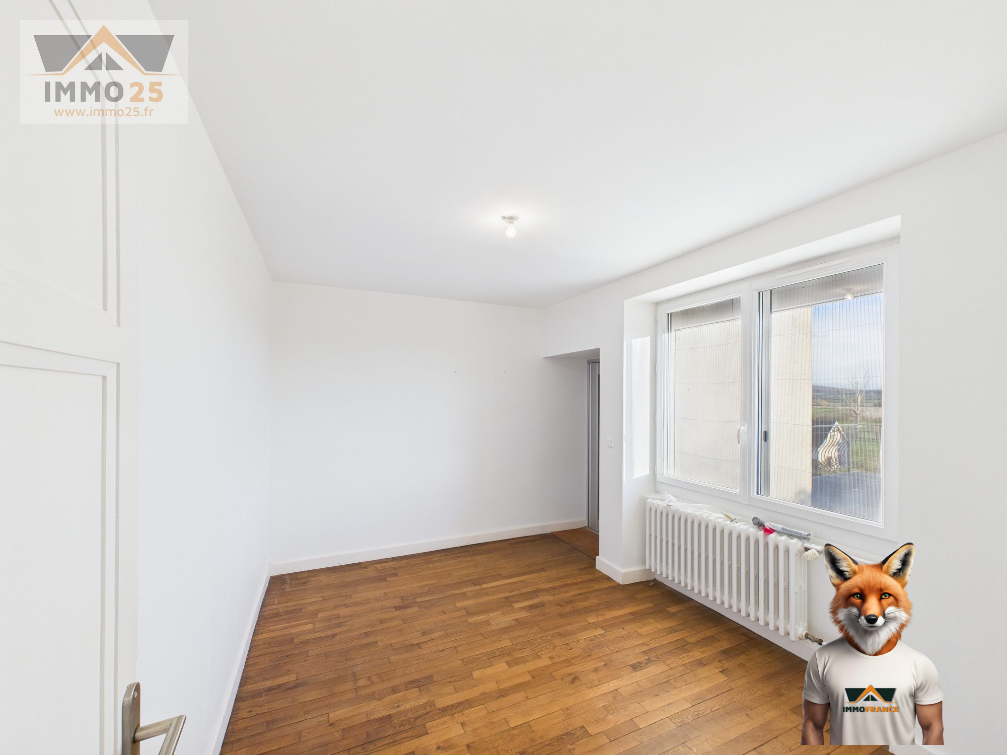 1763743534_VM2402_6_original