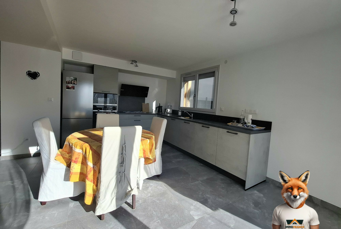 1764315842_VA3825_6_original