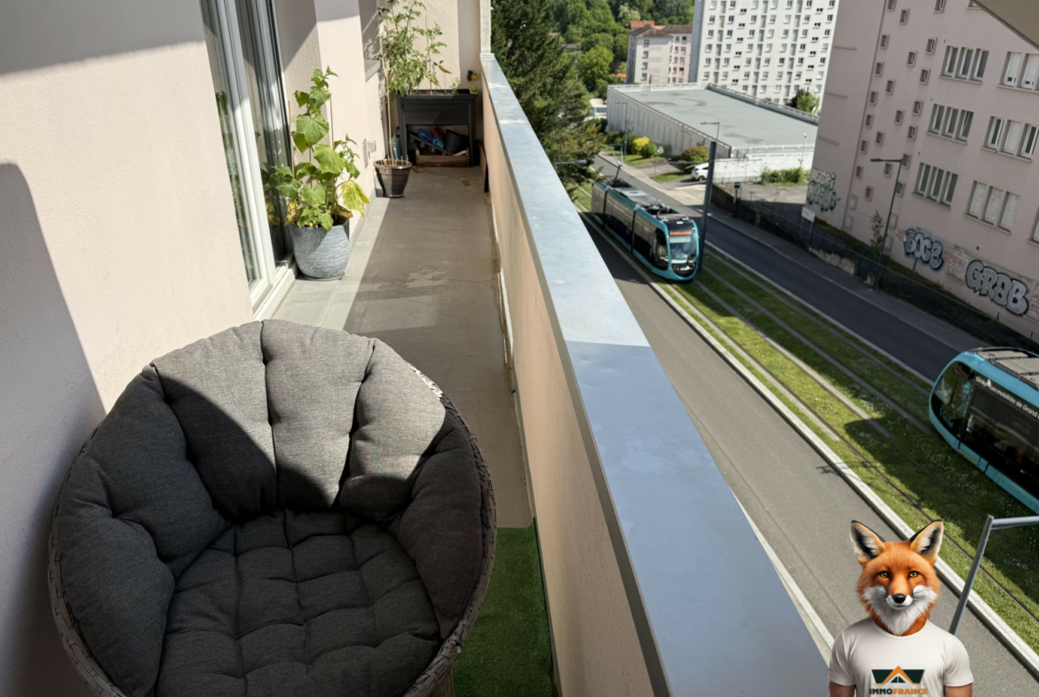 1764682705_VA3847_32_original