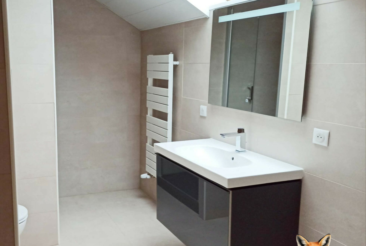 1766229093_VM2420_9_original