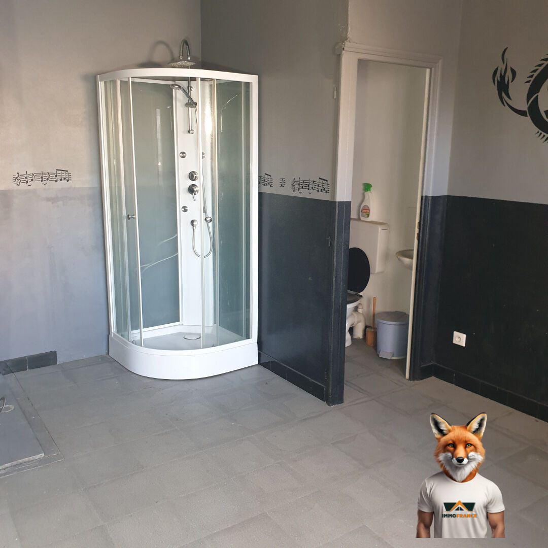 1751894724_VM1832_3_original