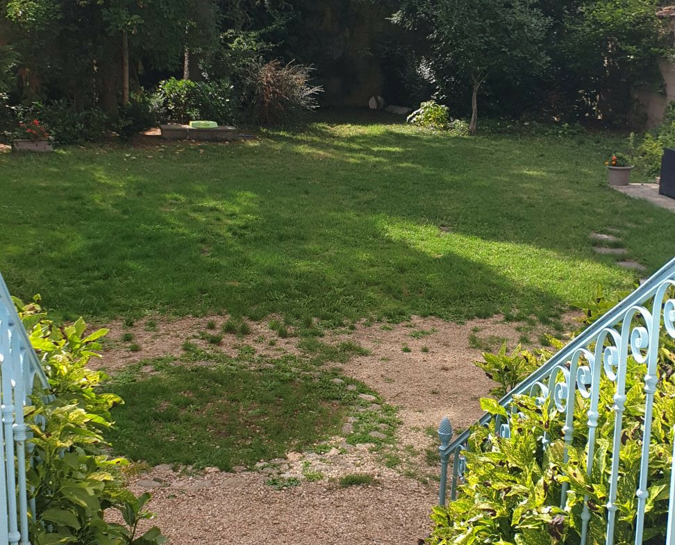 1757600510_VM2118_11_original