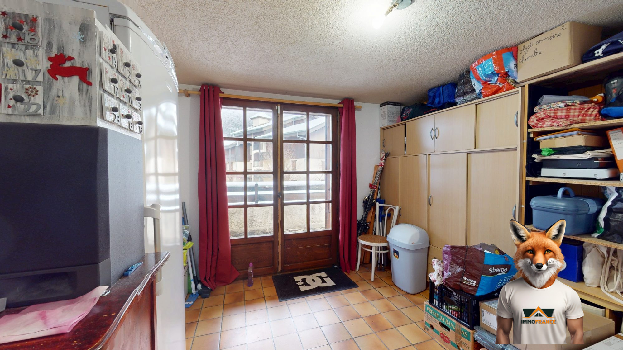 1764604600_VM2414_12_original