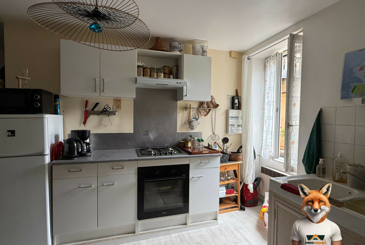 1766505348_VI142_10_original