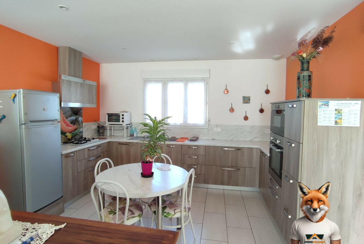 1770831055_VM2519_3_original