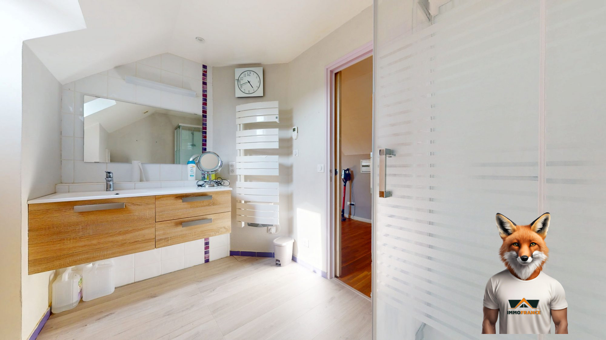 1773313015_VM2582_38_original