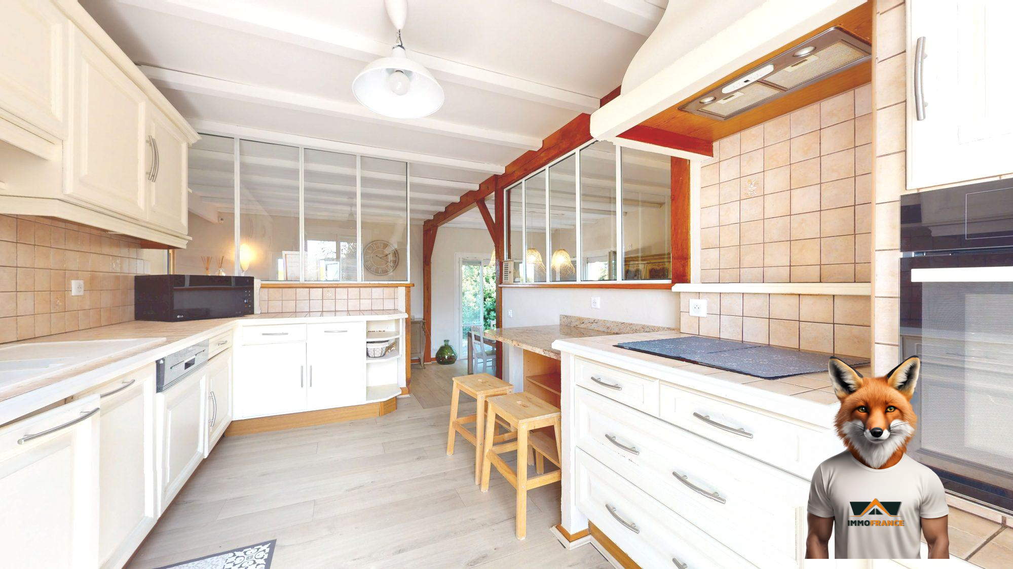 1773314650_VM2582_28_original