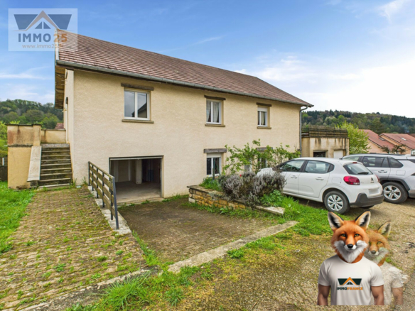 Maison 280 m² / 3 Appartements vendus loués T1, T4 et T4