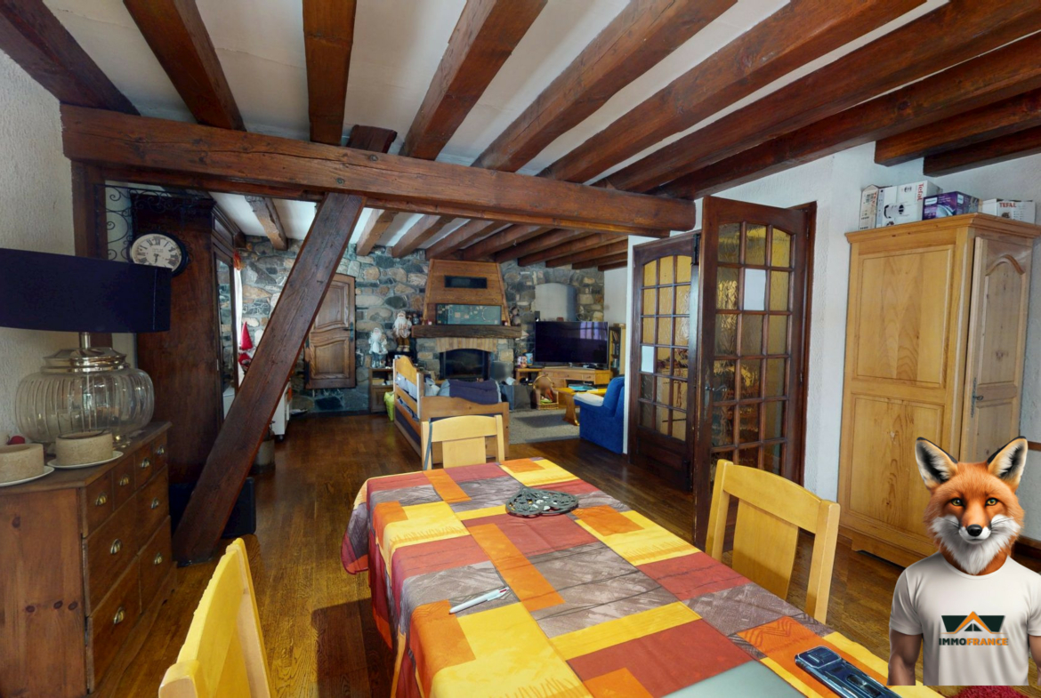 1764604598_VM2414_11_original