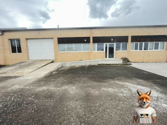 Mur commerciaux à Dole de 212 m²