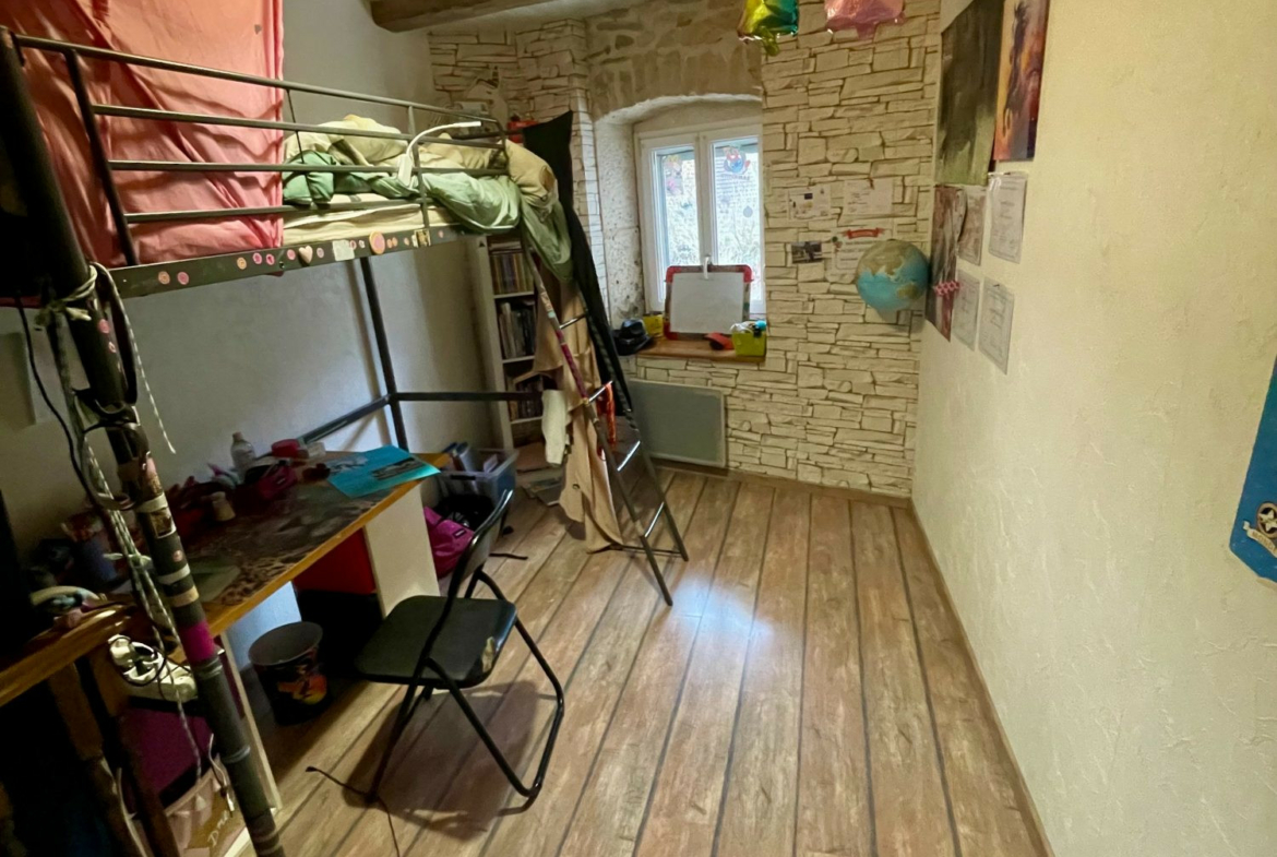 1771761909_VM2508_8_original