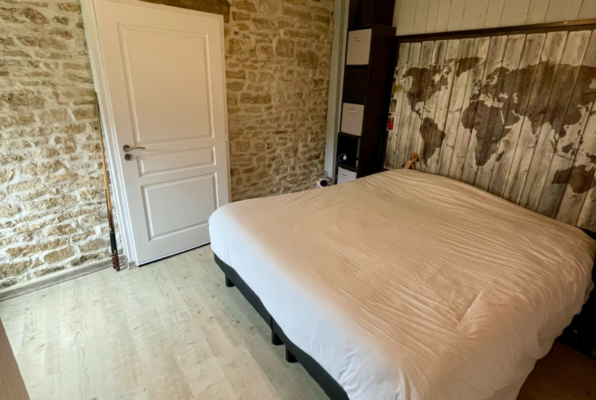 1771761940_VM2508_9_original