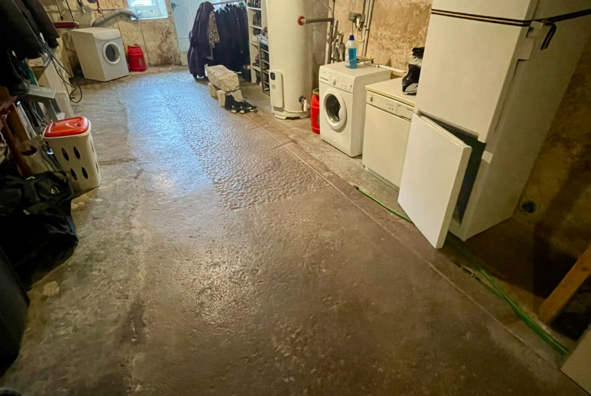 1771763278_VM2508_17_original