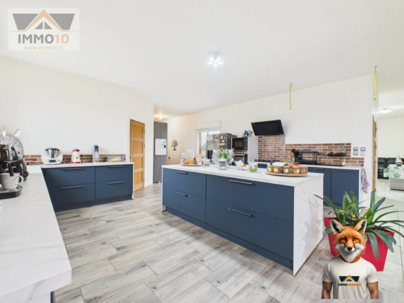 Maison 239 m² rénovée sur belle parcelle