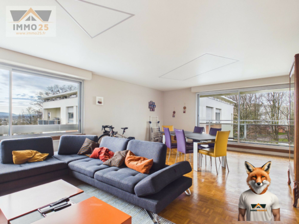 T6 de 126 m² au Dernier Étage – Vue Dégagée & Terrasse Sud