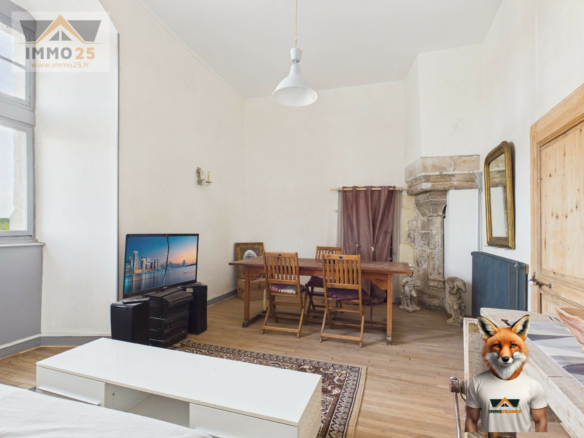 En exclusivité – Appartement de charme au cœur du Château de Marnay