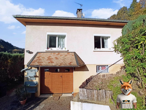Maison  individuelle 5 pièces 2 chambres sur sous sol complet avec vue dominante ORNANS