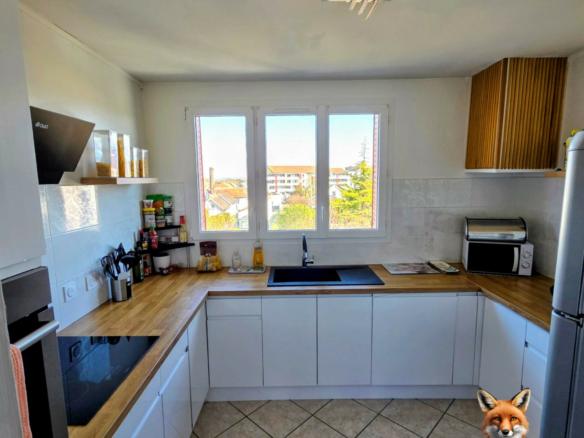 T4 avec balcon et garage !