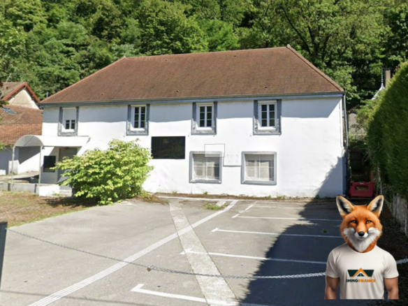 COMMERCE OU LOCAL PROFESSIONNEL AVEC EMPLACEMENT IDEAL